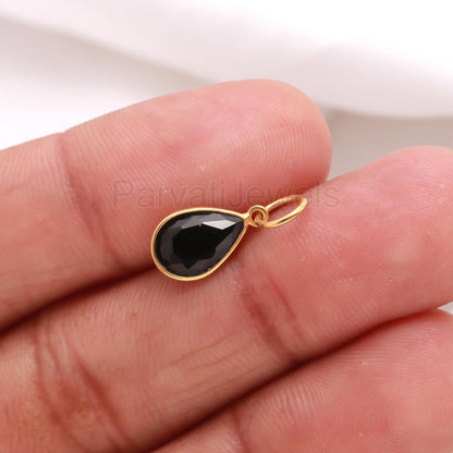 Natural Pear Shaped Black Onyx Charm, Black Onyx Gemstone Charm, Handcrafted Charm, Dainty Charm, Solid Gold Charm, Minimalist Gold Charm,