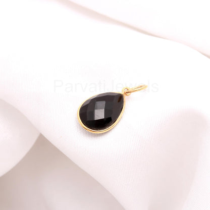 Natural Pear Shaped Black Onyx Charm, Black Onyx Gemstone Charm, Solid Gold Charm, Minimalist Gold Charm, Handcrafted Charm, Dainty Charm,