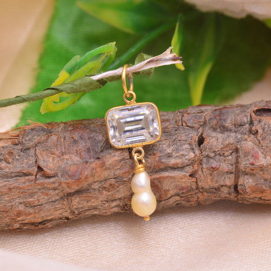 Natural Moissanite Pearl Charm, Solid 18K Gold Charm Pendant, Moissanite Charm Pendant, April Birthstone Charm, Pearl Charm, K C Pearl, 18k Gold Charm