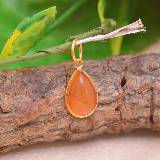 Natural Carnelian Charm, Solid 18k Gold Charm, Handmade Charm Pendant, Carnelian Charm, Solid Gold Charm, Charm Pendant,Partywear Gold Charm