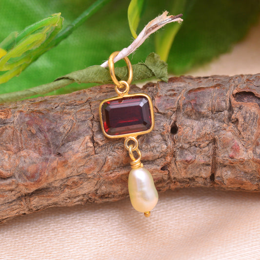 Natural Garnet Pearl Charm, Solid 18k Gold Charm, Pearl Charm Pendant, Garnet Birthstone Charm Necklace, Handmade Gold Charm, Gift For Her
