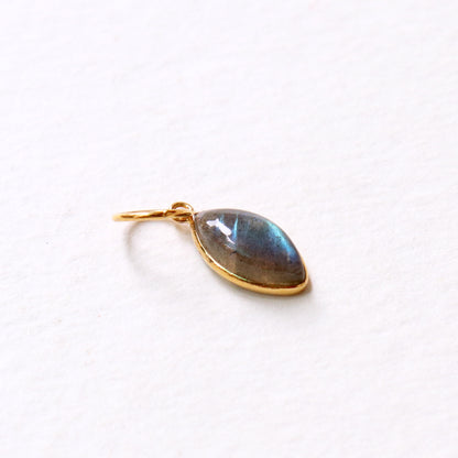 Labradorite Charm, Labradorite 18k Solid Gold Charm, Labradorite Charms, Gold Charm, Charm Pendant, Charm Necklace, Handmade Gold Charm