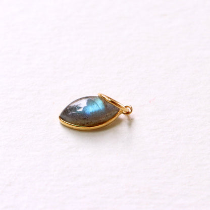 Labradorite Charm, Labradorite 18k Solid Gold Charm, Labradorite Charms, Gold Charm, Charm Pendant, Charm Necklace, Handmade Gold Charm