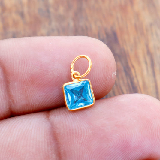 AA Blue Topaz Charm, 18k Solid Gold Charm, Lab-created Blue Topaz Charm, Gold Charm, Charm Pendant, Charm Necklace, Handmade Gold Charm
