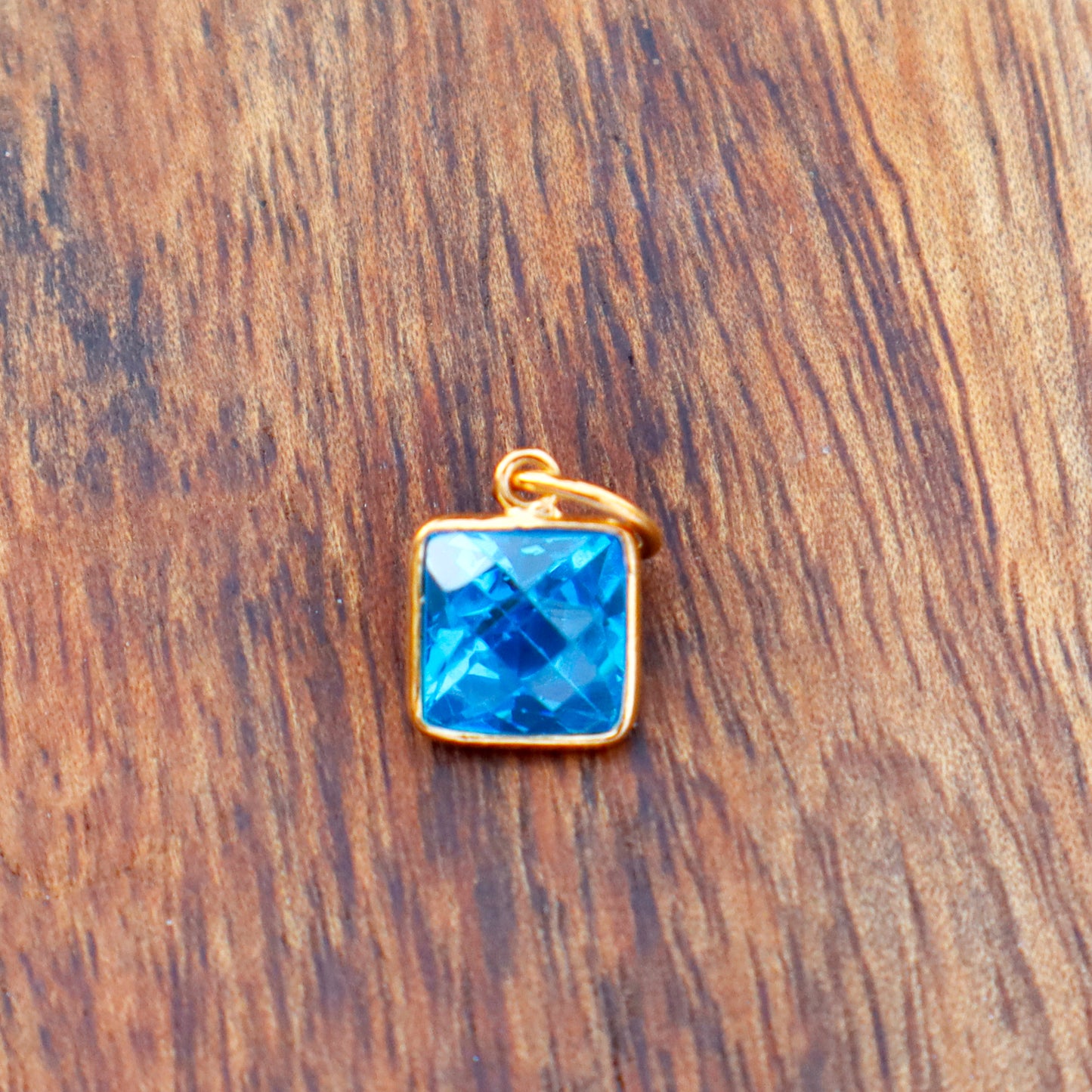 Checker Cut Blue Topaz Charm, 18k Solid Gold Charm, Lab made Blue Topaz Charm, Gold Charm,Charm Pendant, Charm Necklace, Handmade Gold Charm