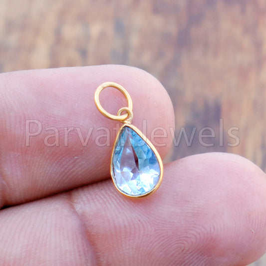 Blue Topaz Charm, 18k Solid Gold Charm, Natural Blue Topaz Charm, Gold Charm, Charm Pendant, Charm Necklace, Handmade Gold Charm