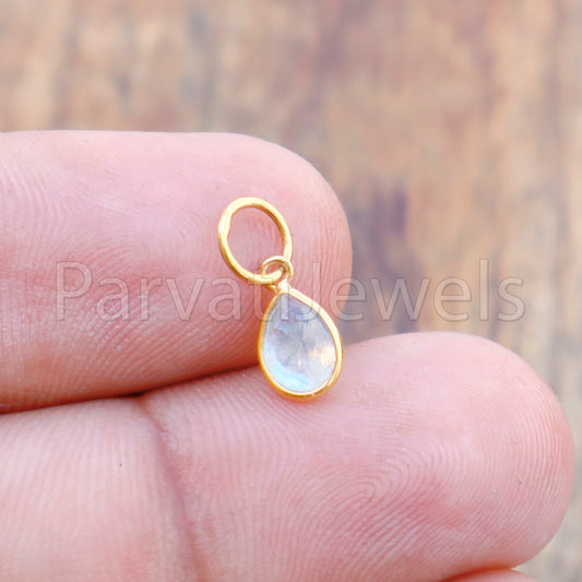 Natural Blue Rainbow Moonstone Charm, 18k Solid Gold Charm, Natural Moonstone Charm, Gold Charm, Charm Pendant, Charm Necklace, Handmade Gold Charm