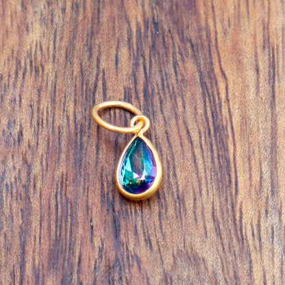 Mystic Topaz Charm, 18k Solid Gold Charm, Mystic Topaz Gold Charm, Gold Charm, Charm Pendant, Charm Necklace, Handmade Gold Charm