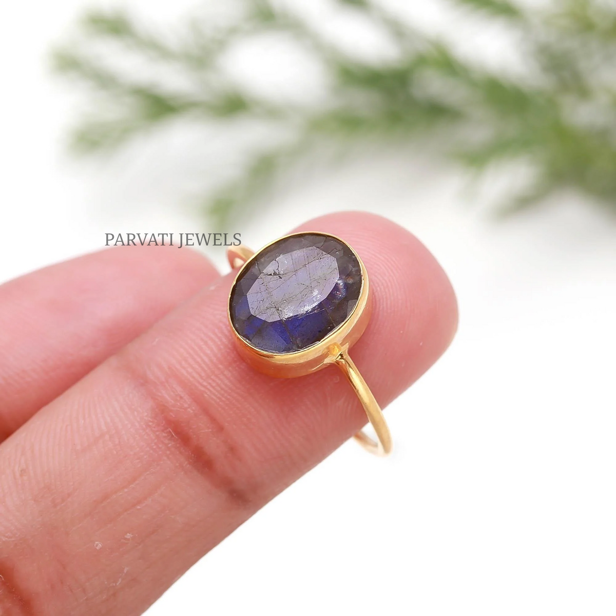 Natural Labradorite Ring in 18K Solid Gold, Handmade Gemstone Statement Ring, Gift for Her