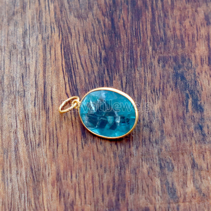 Apatite Charm, 18k Solid Gold Charm, Natural Apatite Charm, Gold Charm, Charm Pendant, Charm Necklace, Handmade Gold Charm, Gift for Her