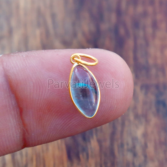 Green Fluorite Charm, 18k Solid Gold Charm, Cabochon Fluorite Charm, Gold Charm, Charm Pendant, Gold Charm Necklace, Handmade Gold Charm