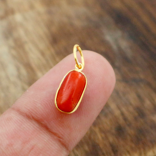 Red Coral Charm, 18k Solid Gold Charm, Natural Coral Charm, Coral Charms, Handmade Gold Charm, Coral Solid Gold Charm, Charm Pendant, Gold Charms Pendant