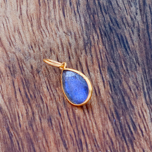 Faceted Labradorite Charm, Labradorite 18k Solid Gold Charm, Labradorite Charms, Gold Charm, Charm Pendant, Charm Necklace, Handmade Charm