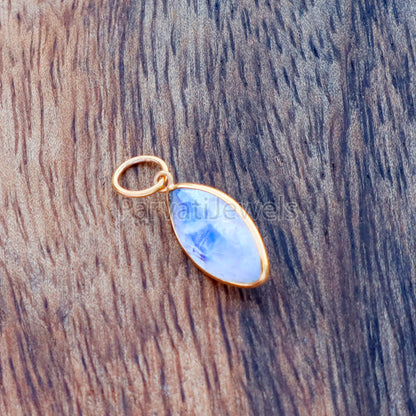 Rainbow Moonstone Charm, 18k Solid Gold Charm, Natural Moonstone Charm, Gold Charm, Charm Pendant, Charm Necklace, Handmade Gold Charm
