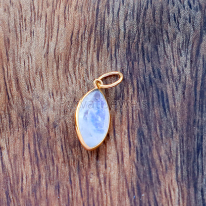 Rainbow Moonstone Charm, 18k Solid Gold Charm, Natural Moonstone Charm, Gold Charm, Charm Pendant, Charm Necklace, Handmade Gold Charm