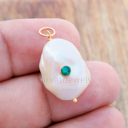 Natural Emerald Pave Baroque Pearl Charm, 18k Solid Gold Charm, Natural Pearl Gold Charm, Gold Charm, Pearl Charm Necklace, Pearl Charm