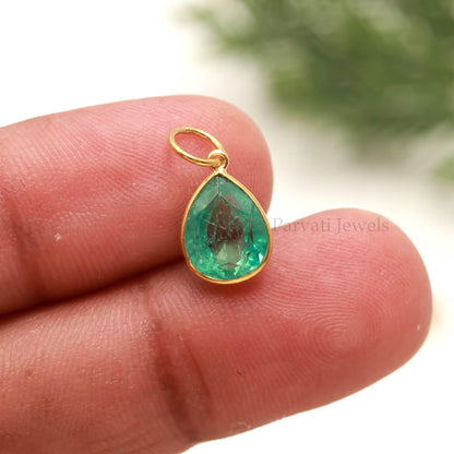 18KT Gold Emerald Pear Pendant, Minimalist Fine Jewelry, Dainty Gift for Her
