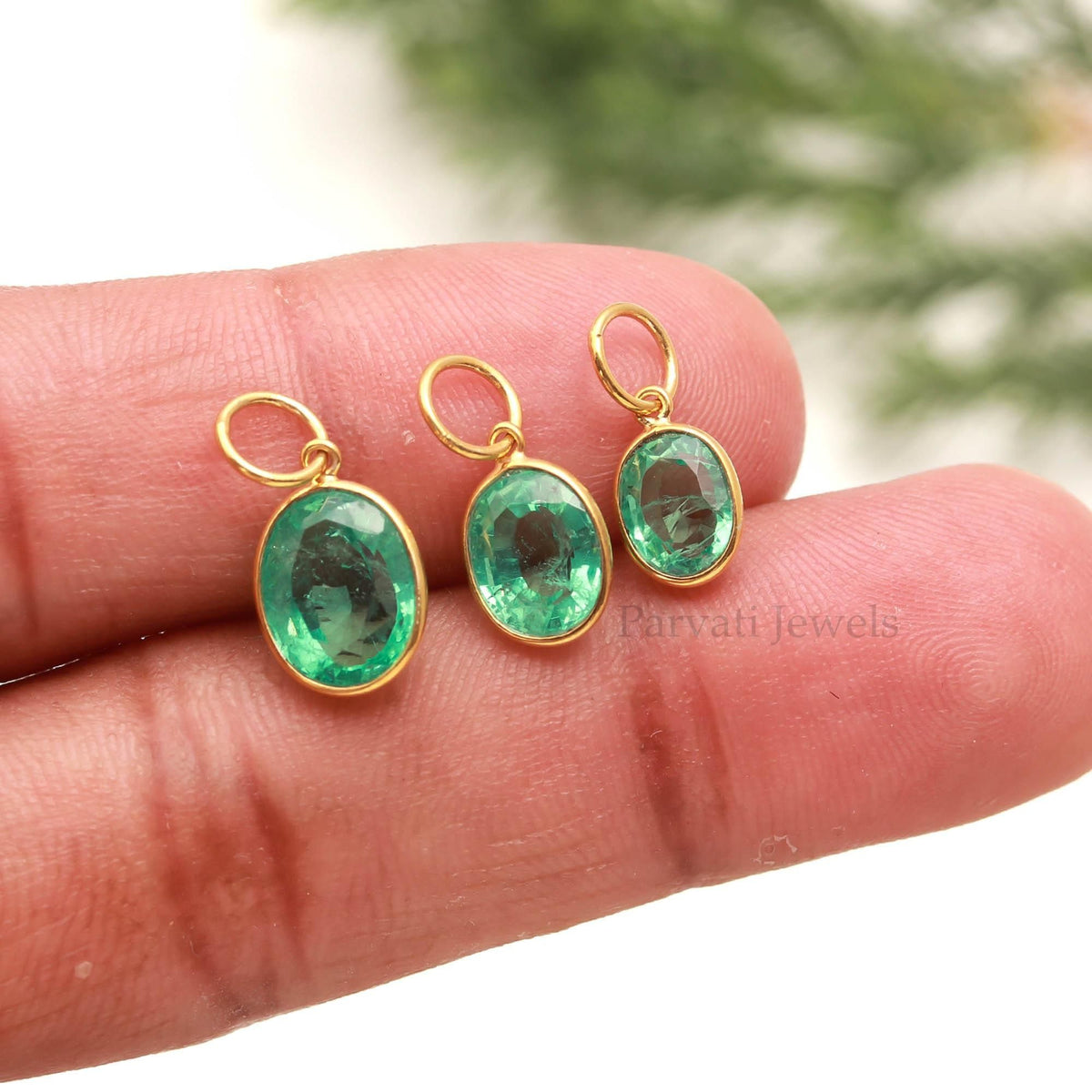 Emerald Gold Charm, Oval Green Gemstone Pendant, Timeless Jewelry Gift