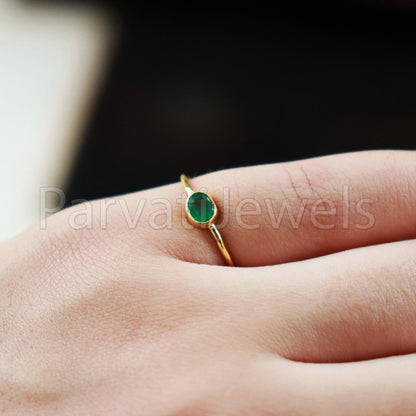 Natural Emerald Ring, Emerald Gold Ring, 18k Solid Gold Ring, Handmade Gold Ring, Emerald Engagement Ring, Wedding Ring, Hammered Gold Ring