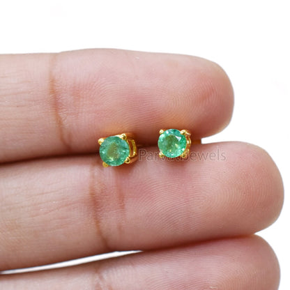 Natural Emerald Gemstone 18k Solid Gold Stud Earrings, 18k Solid Gold Earrings, Emerald Stud Earrings, Round Emerald Solid Gold Earrings