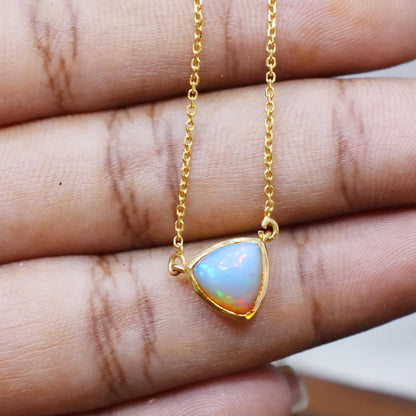 Natural Fire Opal 18k Solid Gold Charm Necklace Jewelry, Opal Charm Necklace, 18K Solid Gold Necklace, Handmade Gold Jewelry,