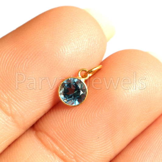 Natural London Blue Topaz Charm, 18k Solid Gold Charm, Handmade Gold Charm, Charm Pendant, Charms Necklace, London Blue Topaz Charms