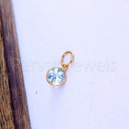 Blue Topaz Charm, 18k Solid Gold Charm, Natural Blue Topaz Charm, Gold Charm, Charm Pendant, Charm Necklace, Handmade Gold Charm
