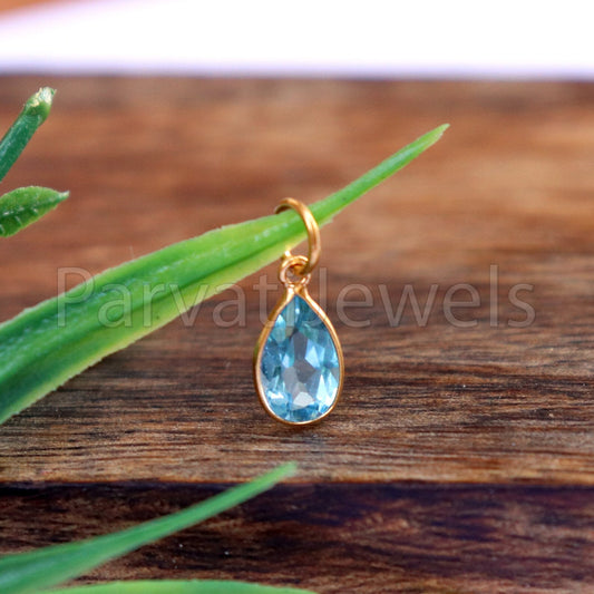 Blue Topaz Charm, 18k Solid Gold Charm, Natural Blue Topaz Charm, Gold Charm, Charm Pendant, Charm Necklace, Handmade Gold Charm