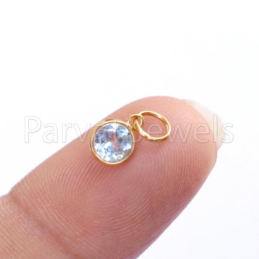 Blue Topaz Charm, 18k Solid Gold Charm, Natural Blue Topaz Charm, Gold Charm, Charm Pendant, Charm Necklace, Handmade Gold Charm