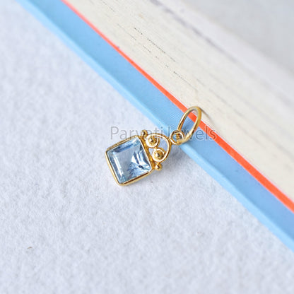 Solid Gold Blue Topaz Square Shape Charm Pendant, 18K Solid Gold Blue Topaz Charm, Minimalist Charm Pendant, Gold Charm, Gift Jewelry
