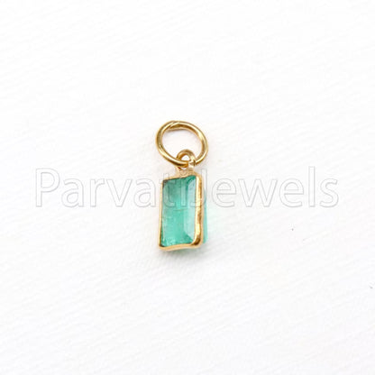 Emerald Charm, 18k Solid Gold Charm, Natural Emerald Charm, Gold Charm, Charm Pendant, Charm Necklace, Handmade Gold Charm