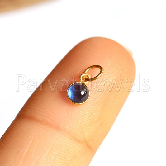 Cabochon Sapphire Charm, 18k Solid Gold Charm, Natural Sapphire Charm, Gold Charm, Charm Pendant, Charm Necklace, Handmade Gold Charm