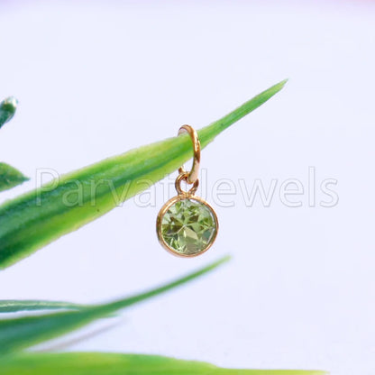 Peridot Charm, 18k Solid Gold Charm, Natural Peridot Charm, Gold Charm, Charm Pendant, Charm Necklace, Handmade Gold Charm