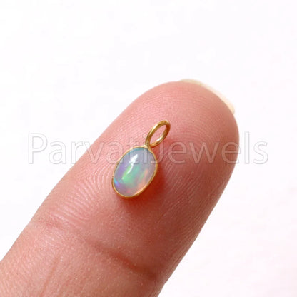 Natural Ethiopian Opal Charm, 18k Solid Gold Charm, Opal Charm, Gold Charm Pendant, Charm Necklace, Charm Pendant, Handmade Gold Charm, Opal Gold Charms