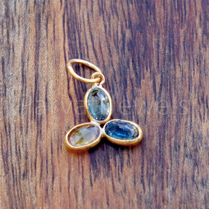Natural Multi Sapphire Charm, 18k Solid Gold Charm, Multi Sapphire Charm, Gold Charm, Charm Pendant, Charm Necklace, Handmade Gold Charm