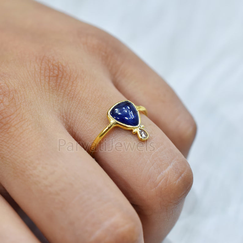 Natural Blue Sapphire With Diamond Gold Ring, 14K & 18k Sapphire Gold Ring, Diamond Gold Ring, Engagement ring, Handmade Ring, Gift for Her