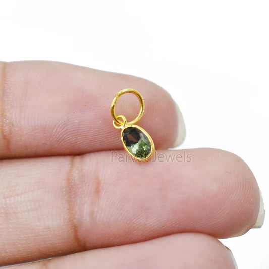 Sapphire Charm, 18k Solid Charm, Natural Green Sapphire Charm, Gold Charm, Charm Pendant, Charm Necklace, Handmade Gold Charm