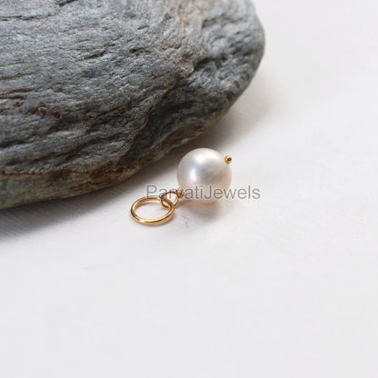Natural Fresh Water Pearl Charm, 18k Solid Gold Charm, Pearl Charm Necklace, Pearl Charm Pendant, Handmade Gold Charm