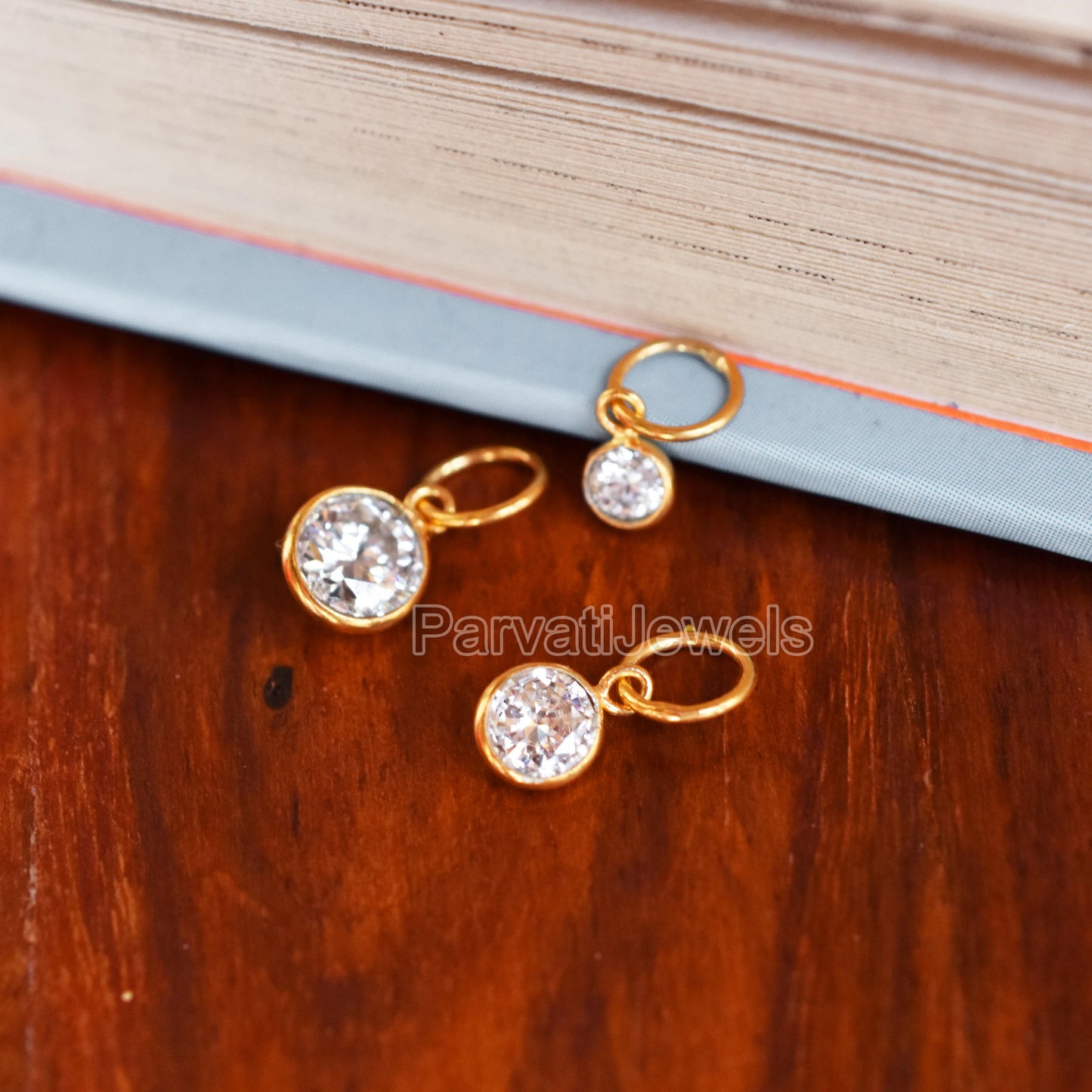 Natural Moissanite Charm, 18k Solid Gold Charm, AA Moissanite Charm, Gold Charm, Charm Pendant, Birthstone Gold Charm, Handmade Gold Charm