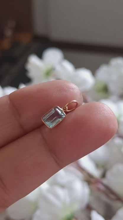 Blue Topaz Charm, 18k Solid Gold Charm, Natural Blue Topaz Charm, Gold Charm, Charm Pendant, Gold Charm Necklace, Handmade Gold Charm