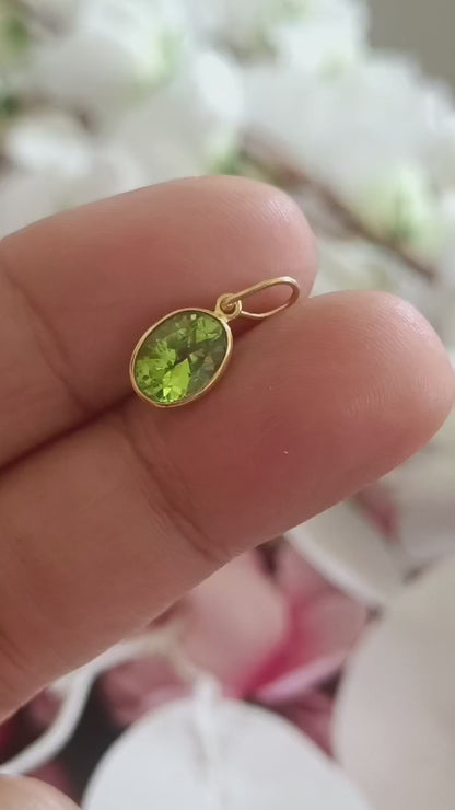 Natural Peridot Cut Charm, 18k Solid Gold Charm, AA Peridot Oval Charm Pendant, Gold Charm, Charm Pendant, Handmade Gold Charm, Gift For Her